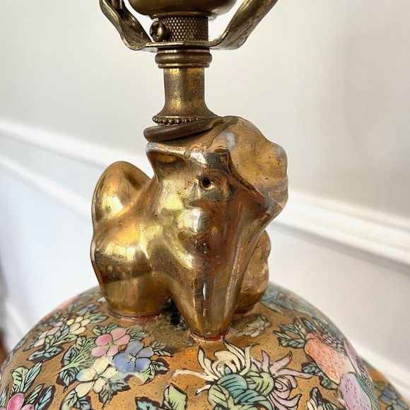 Antique Chinese Famille Rose Medallion Canton Lamp - Picture 5 of 8